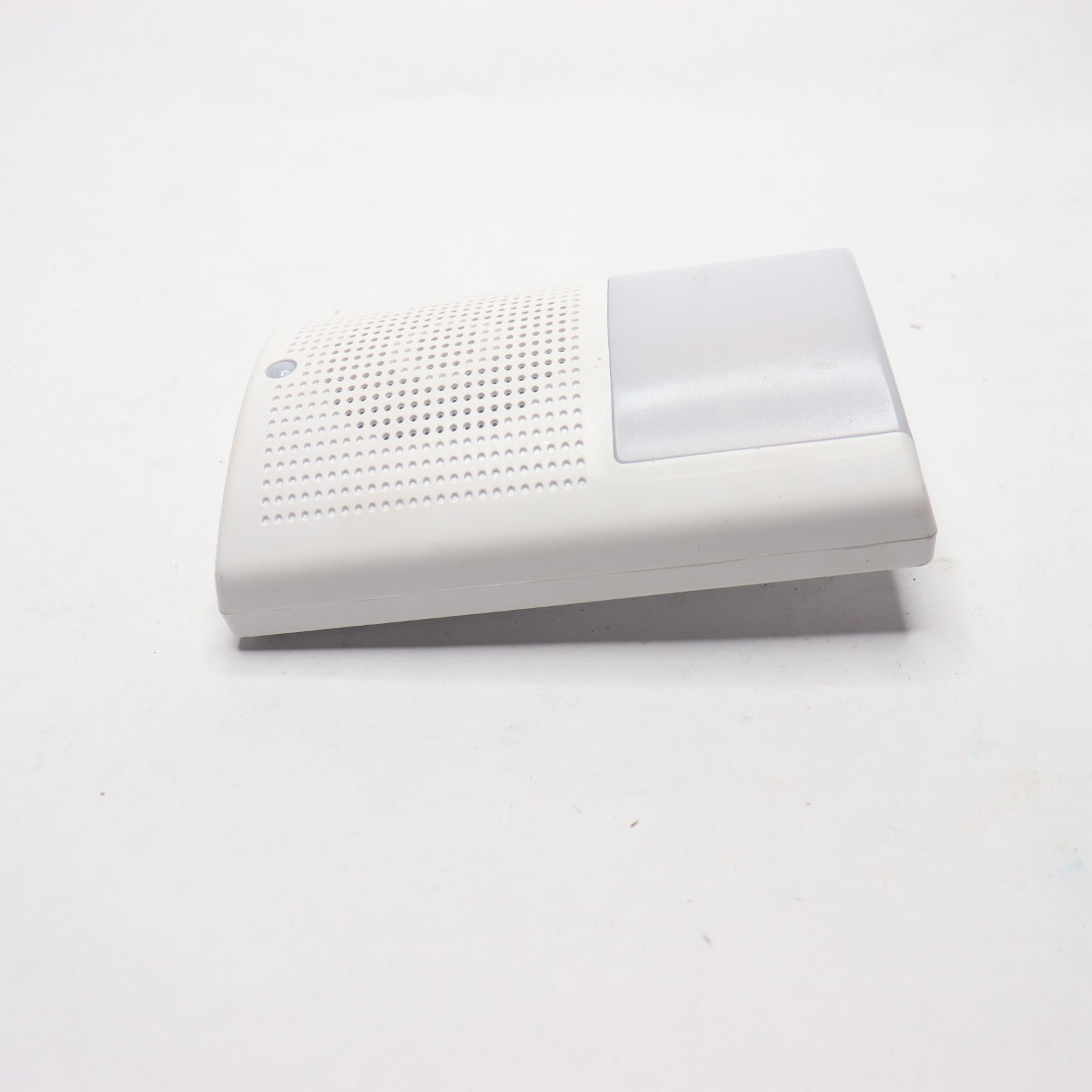 Defiant Wireless Plug-In Doorbell Kit White WL-111-A - Wall Chime