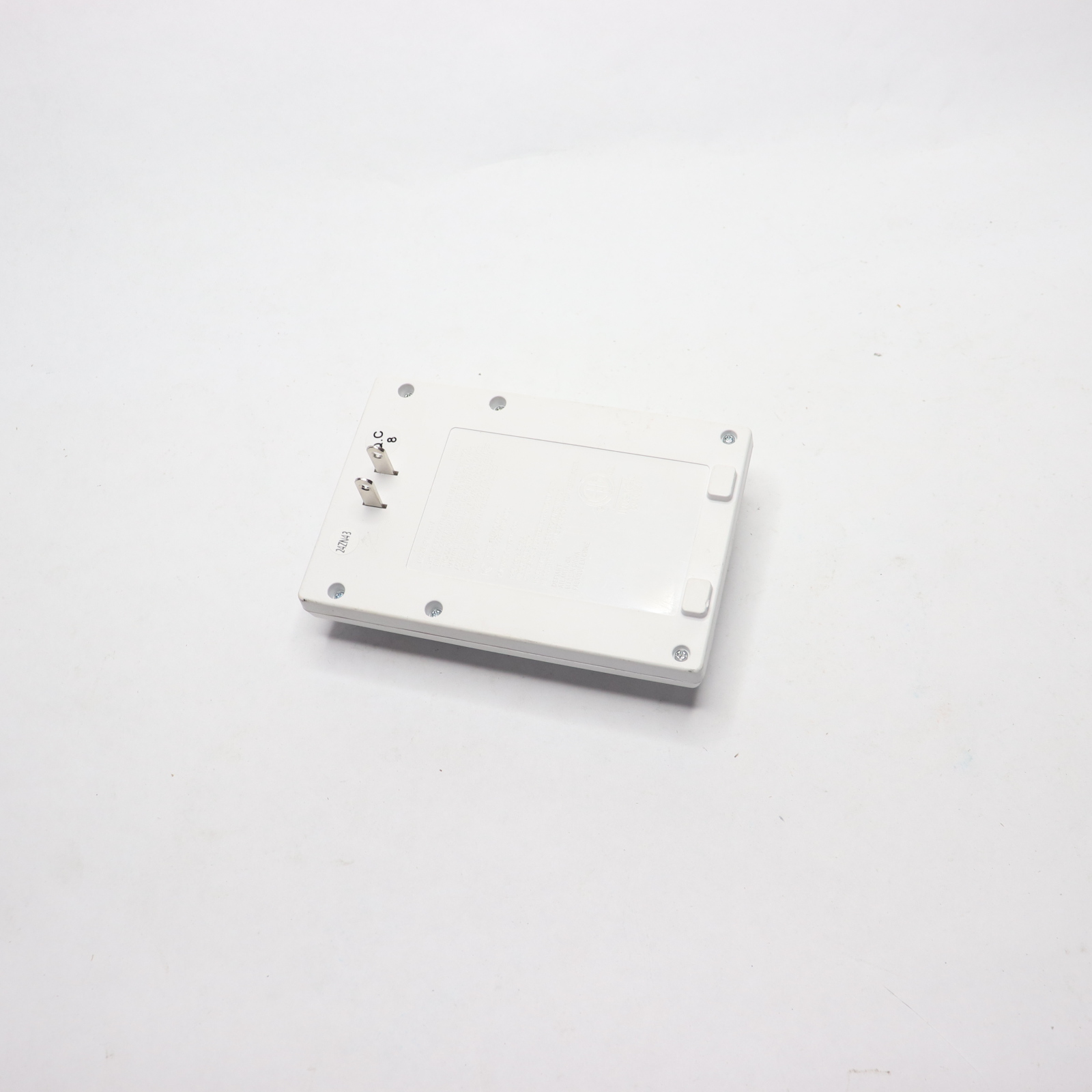 Defiant Wireless Plug-In Doorbell Kit White WL-111-A - Wall Chime